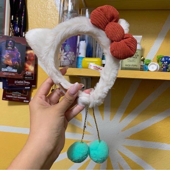 Sanrio Accessories Nwt Sanrio Puroland 223 Xmas Japan Hello